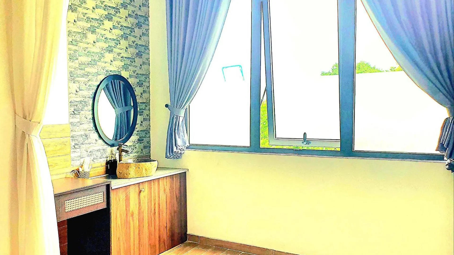 The Moon Town Homestay Hoian Hoi An Vietnam