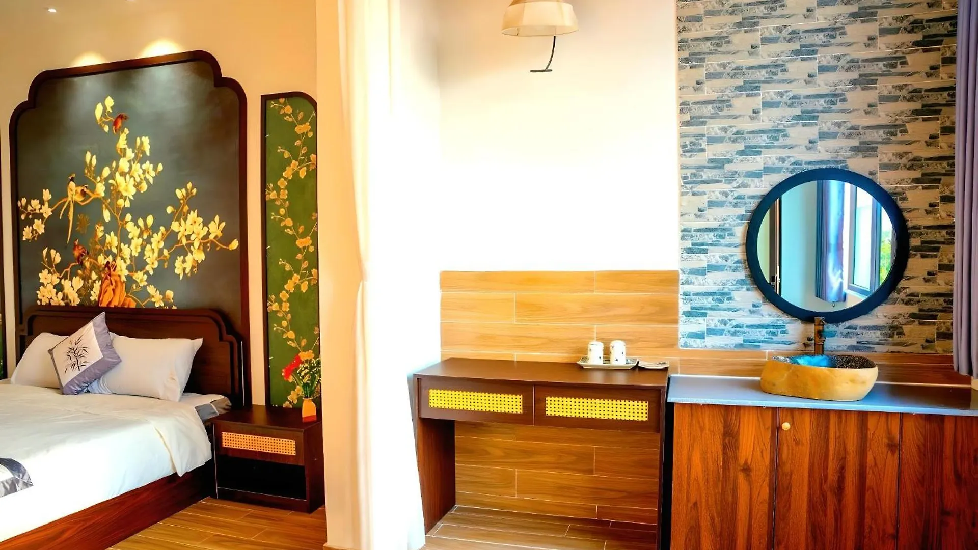 The Moon Town Homestay Hoian Hội An